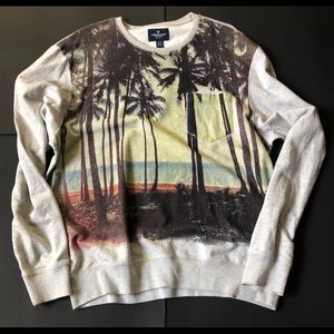American Eagle pocket sweatshirt